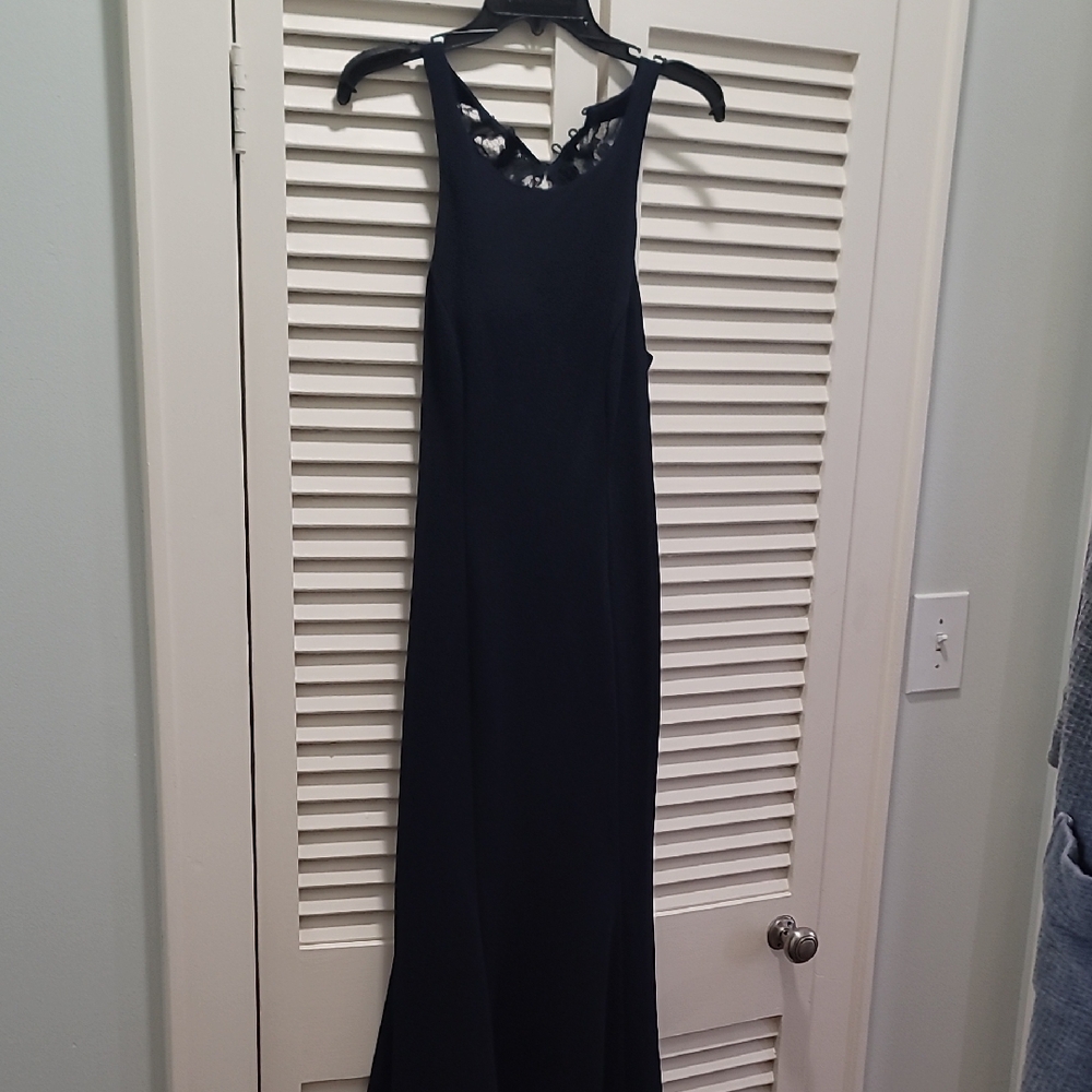 Elegant Black Sleeveless Dress